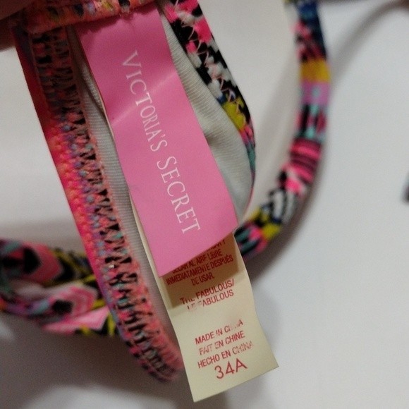 Victoria's Secret Tribal Print Ruffled Halter Padded Bra Bikini Swimsuit Top 34A - Picture 6 of 6